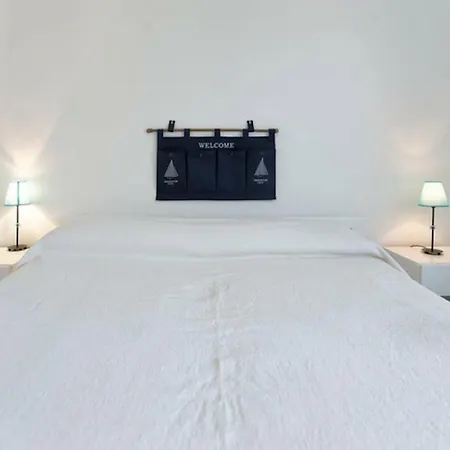Glicine 7 Holiday home *